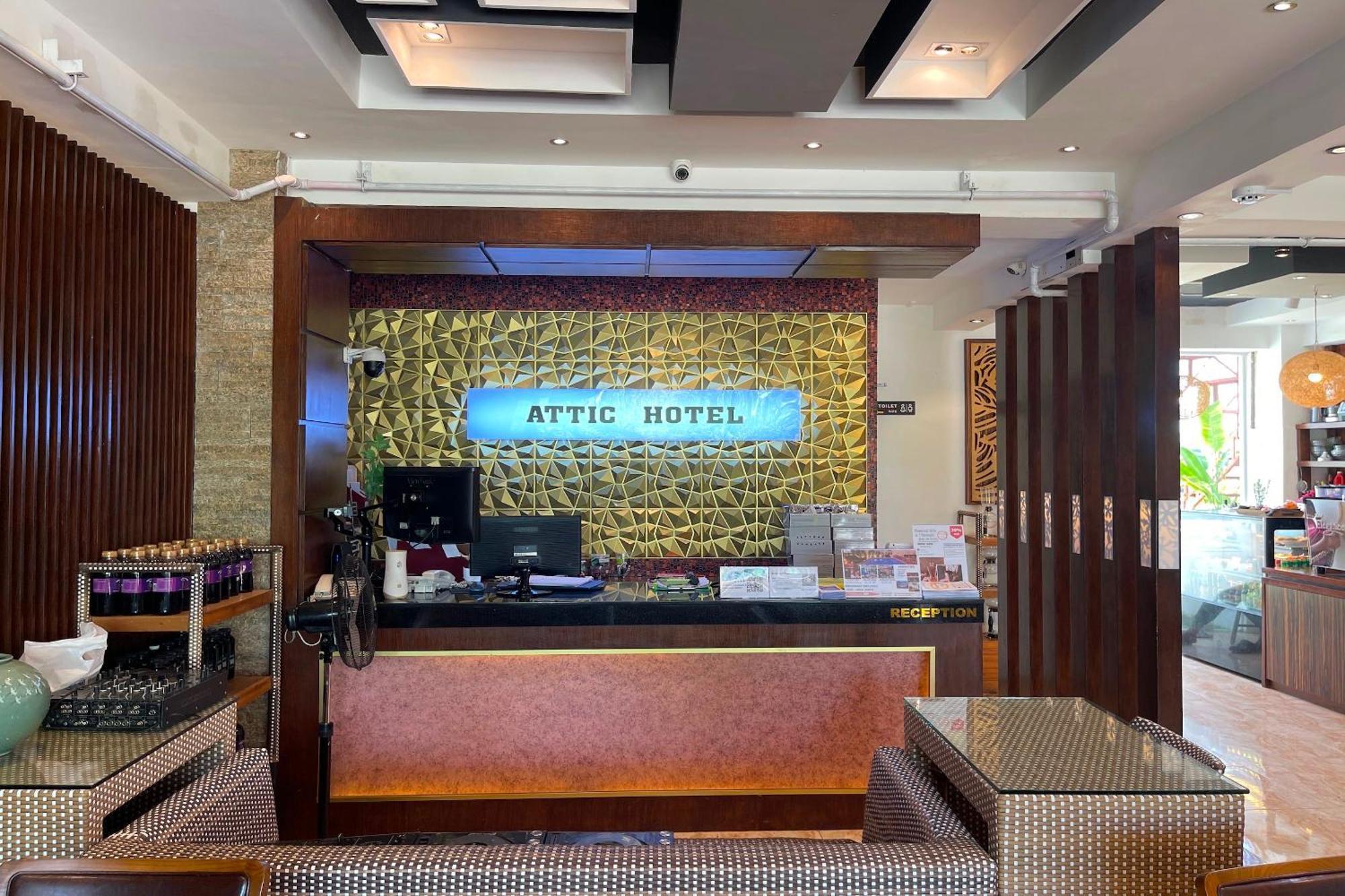 Attic Capsule Hotel Marigondon  Ngoại thất bức ảnh